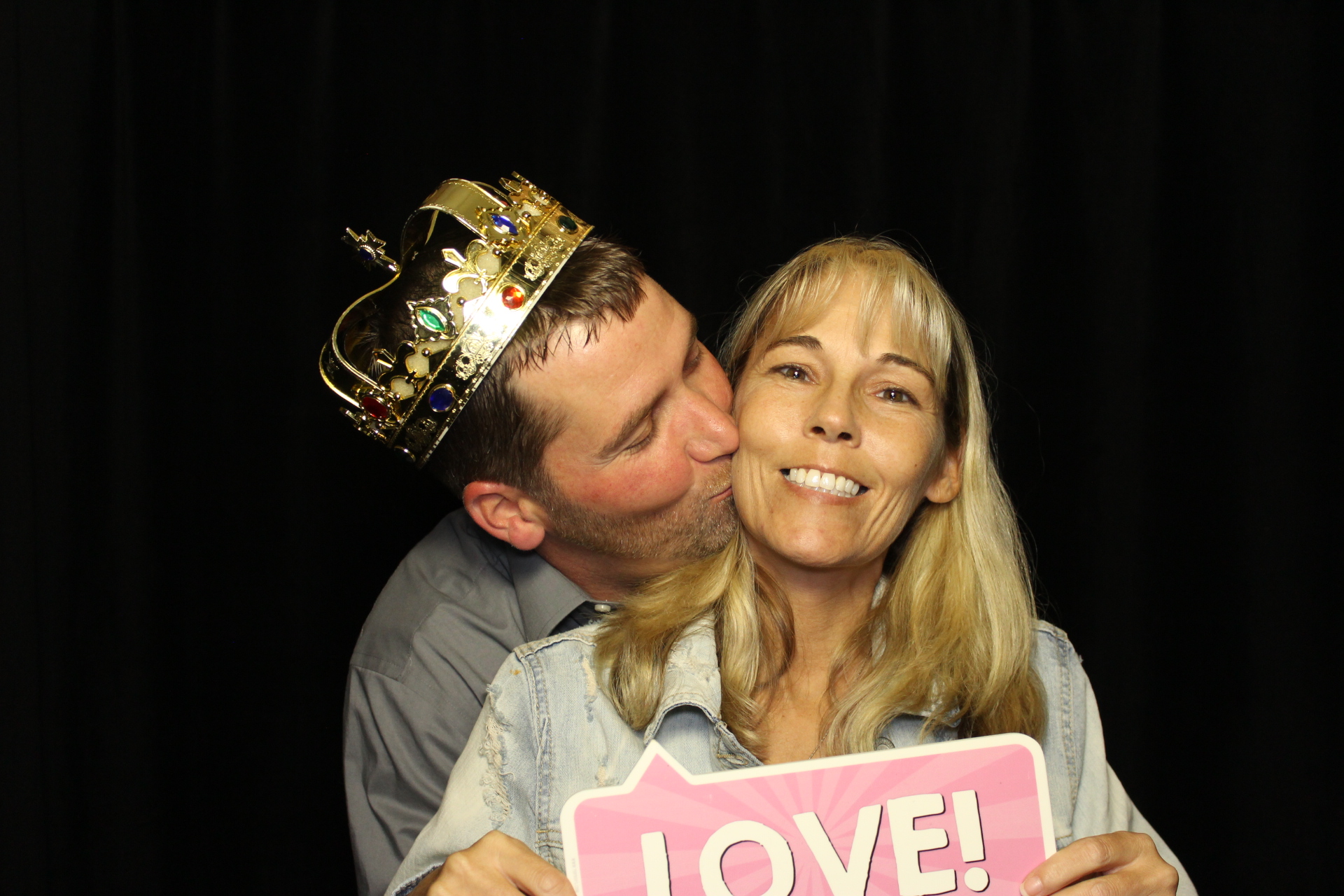 Michala Binkly & Nathan Hall Wedding Reception | View more photos from the event at gallery.photoboothcincy.com/u/PhotoBoothCincy/Michala-Binkly-Nathan-Hall-Wedding-Reception